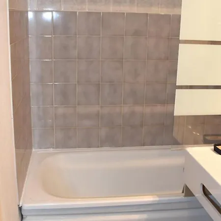 Cosy 22m² Aux Pieds Des Pistes, Proche Commerces, Avec Balcon Et Parking - - Fr-1-573-116 * Saint-Jean-d'Aulps